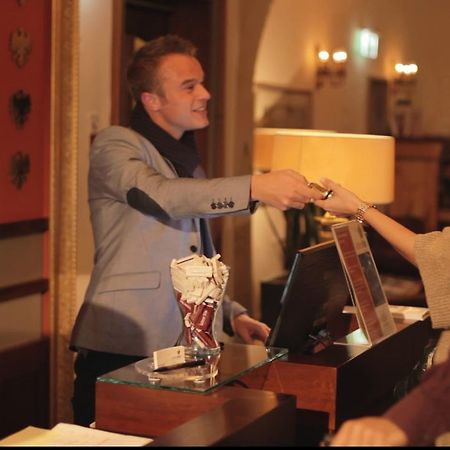 Stadt-Gut-Hotel Gasthof Goldener Adler Швебиш-Халль Экстерьер фото
