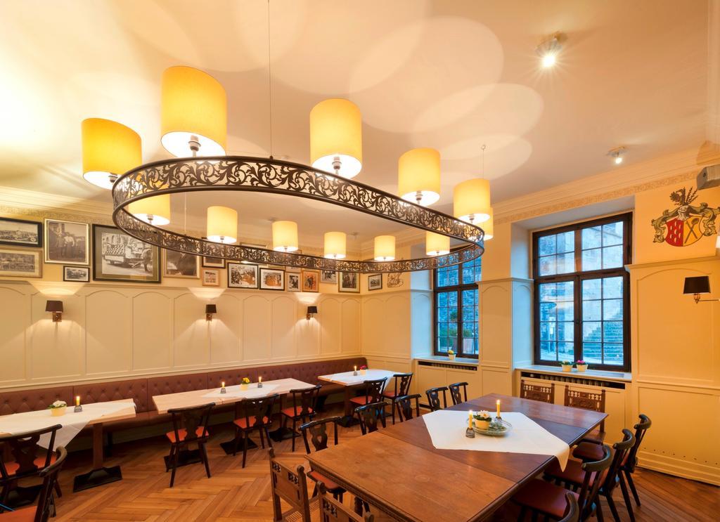 Stadt-Gut-Hotel Gasthof Goldener Adler Швебиш-Халль Экстерьер фото