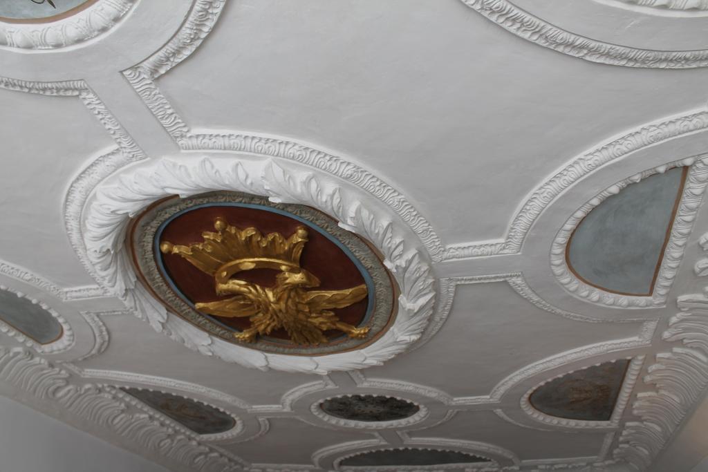 Stadt-Gut-Hotel Gasthof Goldener Adler Швебиш-Халль Экстерьер фото